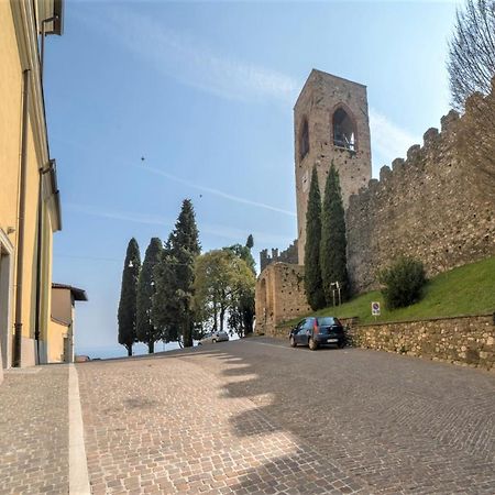 Gardappartamenti Castle Bell Moniga del Garda Dış mekan fotoğraf
