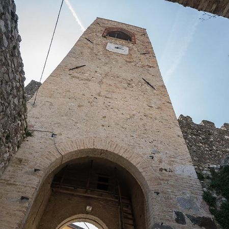 Gardappartamenti Castle Bell Moniga del Garda Dış mekan fotoğraf